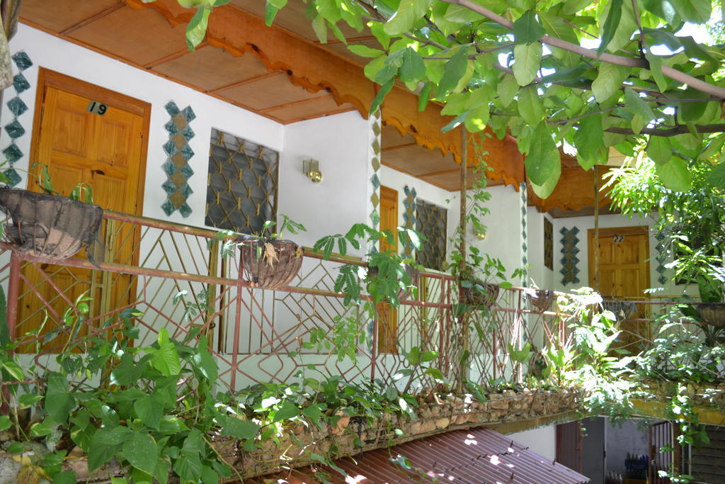 Pacot Breeze Hotel Musseau Екстериор снимка