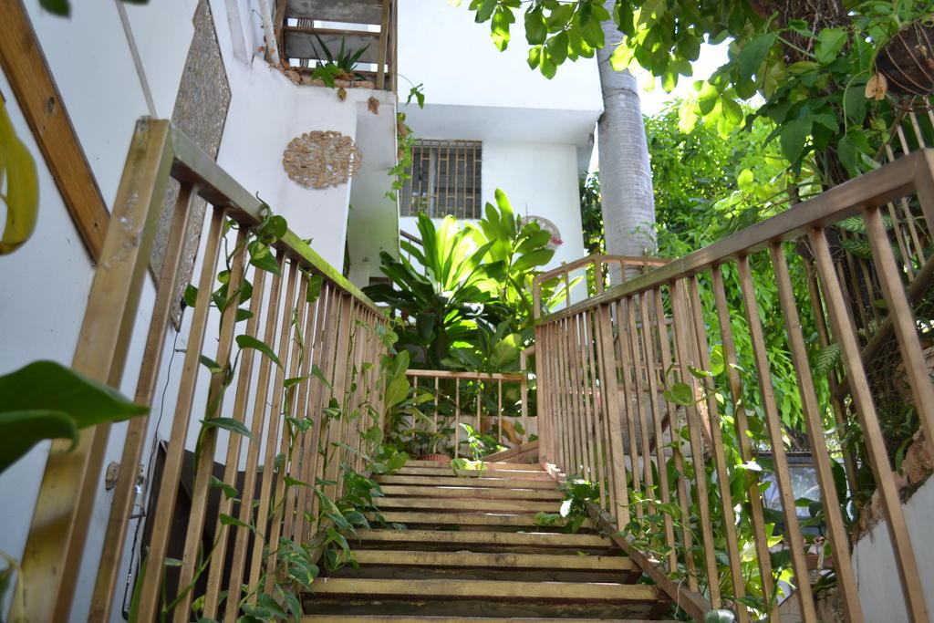 Pacot Breeze Hotel Musseau Екстериор снимка